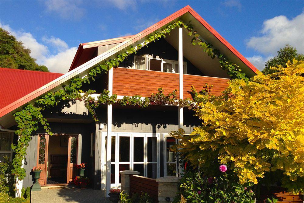 Ratanui Lodge Pohara Buitenkant foto